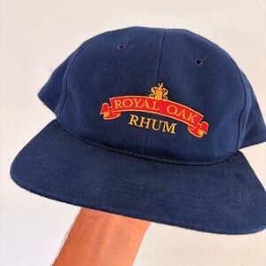 Vintage ROYAL OAK RHUM hat cap dad hat strapback navy blue trucker